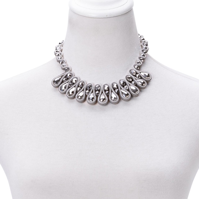Gray Ombre Silvertone Bib Necklace (16-20 in)